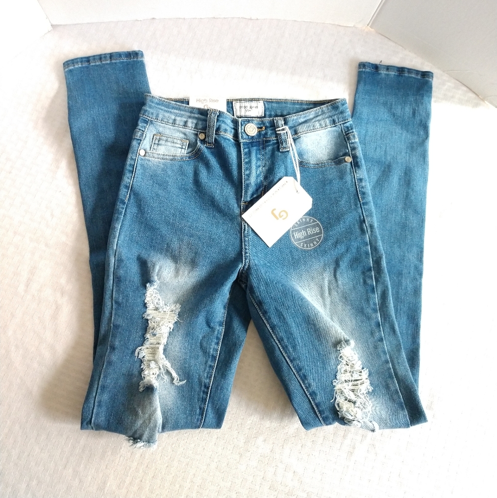 NEW Gogo Jeans High Rise Skinny Distressed Size 3 25 x 31 NWT